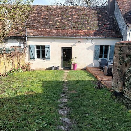 D'Une Rive A L'Autre Francueil Exteriér fotografie